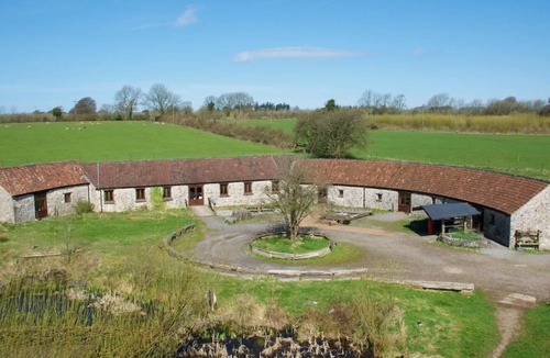 Compton Martin House | Basement Bridal Suite