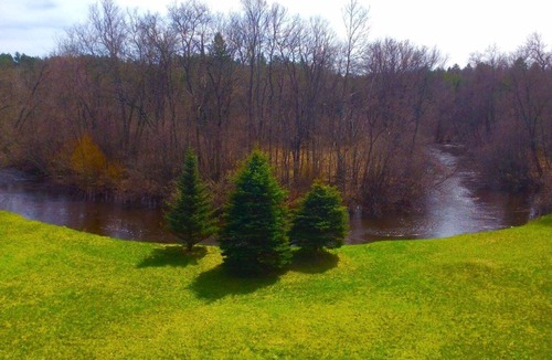 Pembine Apartment | Basement Efficiency Apartment