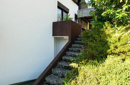 Adligenswil Apartment | Basement flat in quiet nature area
