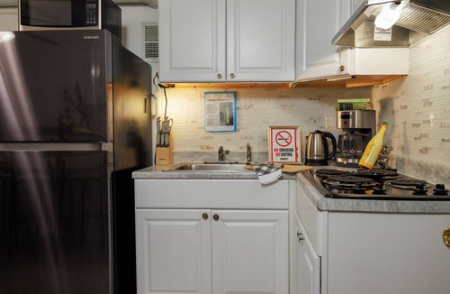 Lawrenceville Apartment | Basement Suite- 1BR/1BA/shared space