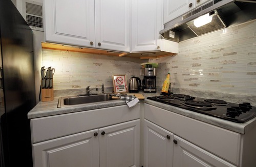 Lawrenceville Apartment | Basement Suite- 1BR/1BA/shared space