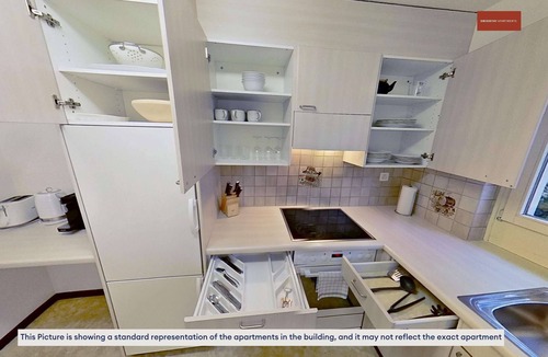 Seebach Apartment | Basic 3-BR Apartment with Balcony Access