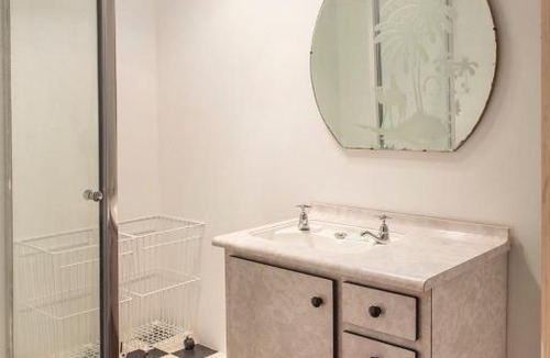 Waihau Bay House | Basic Bach by the Beach