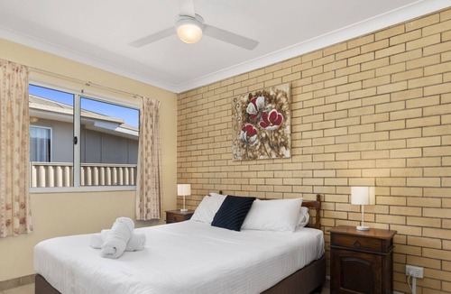 Woorim House | Basic Beachside Hideaway