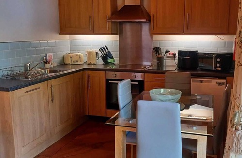 Little Stukeley Apartment | Basic Lodge with Wheelchair Access