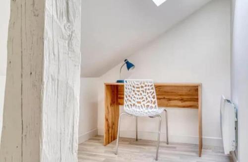 Douvres-la-Delivrande Apartment | Basilique XI