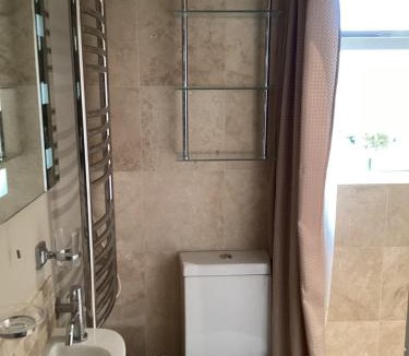 Westleton House | Basils Bolthole