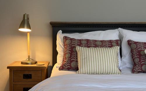 Lower Shiplake Hotel | Baskerville Arms