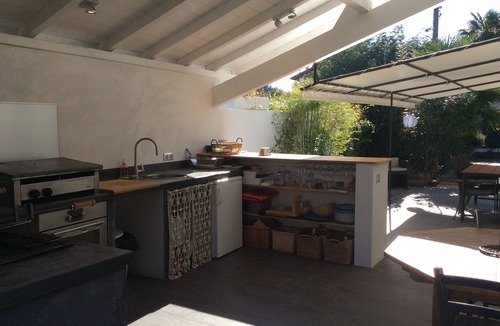 Cambo-les-Bains Villa | Basque Country, typical house between ocean and mountains