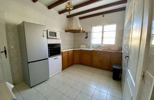 Espelette House | Basque house in Espelette, 3 beds, 5+2 ppl, pets allowed, internet