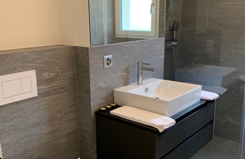 Bassersdorf Apartment | Bass 1 - Möblierte Wohnung