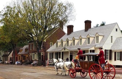 Williamsburg Hotel | Bassett Motel