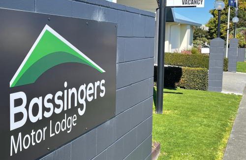 Levin Hotel | Bassingers Motor Lodge