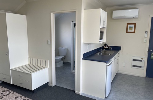 Levin Hotel | Bassingers Motor Lodge