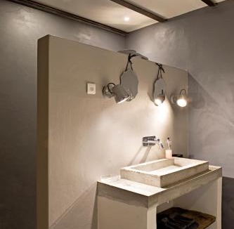Saint-Etienne-de-Villereal Apartment | Bassiviere Barn Chic