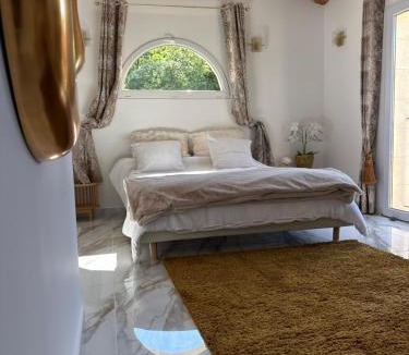 Mauressargues Bed & Breakfast | Bastide CEVENOLE