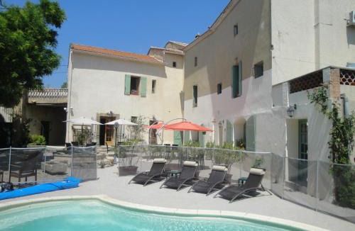 Montaren-et-Saint-Mediers House | Bastide de la Treille