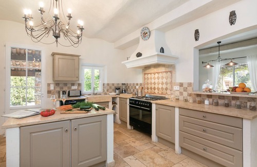 Le Cannet-des-Maures House | Bastide des Bertrands