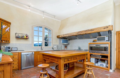 Le Puy-Sainte-Reparade House | Bastide | Domaine Tour Campanets