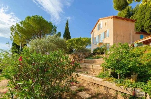 Saint-Mitre Villa | Bastide Marseillaise Avec Piscine et vue Exceptionnelle sur la Rade de Marseille