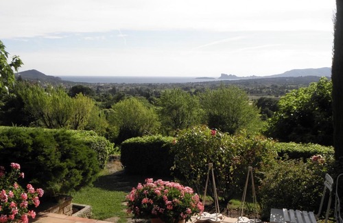 La Cadiere-d'Azur House | Bastide provençale with swimming pool and sea view - beach 5.5 km away