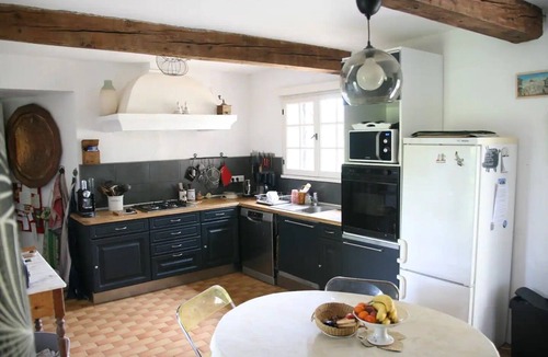 Le Castellet House | Bastide with swimming pool & vineyards