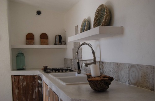 Aubagne Villa | Bastidon in the heart of the Garlaban hills with breathtaking views of the Sainte Baume mountain range