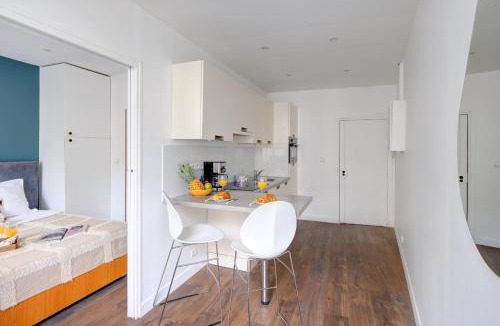 Quartier Sainte-Marguerite Apartment | Bastille - 1BR - Paris Vacation Rentals