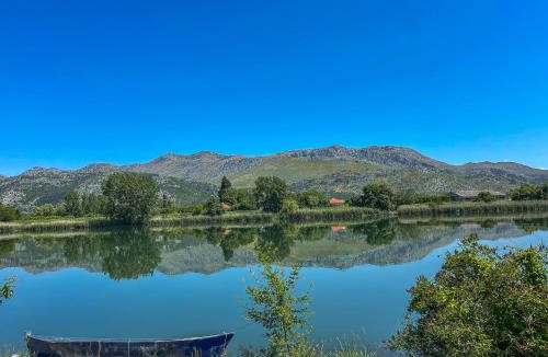 Opuzen Apartment | Bata Apartment - 1st row to the Neretva River