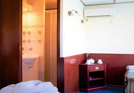 Avignon Hotel | Bateau Hotel à quai Le Chardonnay