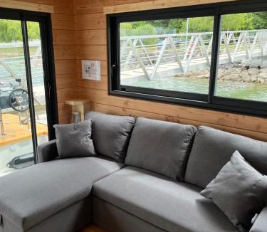 Eclaron-Braucourt-Sainte-Liviere Boat Rental | Bateau Lac du Der - Saint-Dizier- Navigation