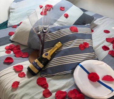 Port Guillaume Boat Rental | Bateau Le Cezar