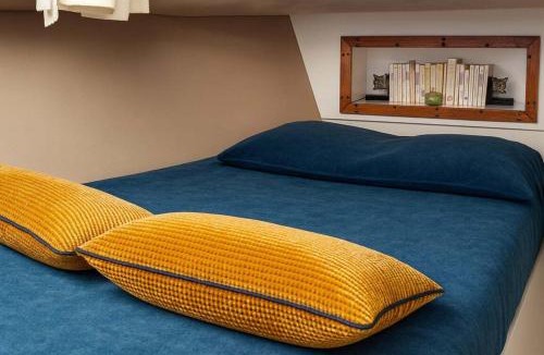 Mery-sur-Marne Boat Rental | Bateau Nuit sur la Marne