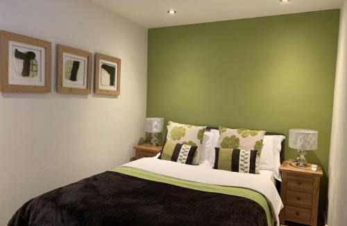 Chard Bed & Breakfast | Bath House Hotel
