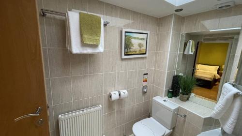 Chard Bed & Breakfast | Bath House Hotel