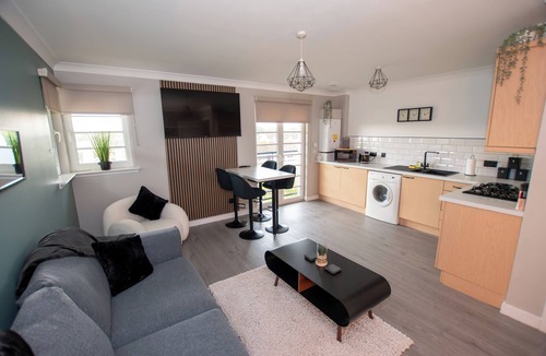 Bathgate Apartment | Bathgate Penthouse near Edinburgh