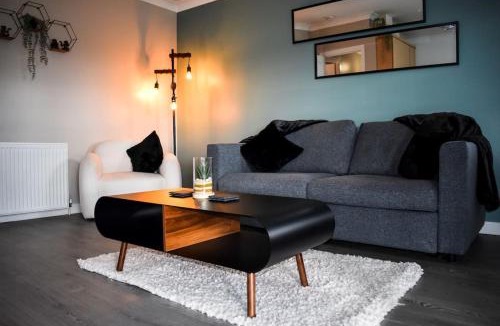 Bathgate Apartment | Bathgate Penthouse near Edinburgh