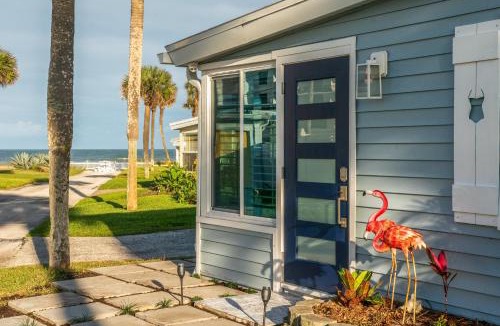 O'byrne House | Bathing Suit Beach Bungalow