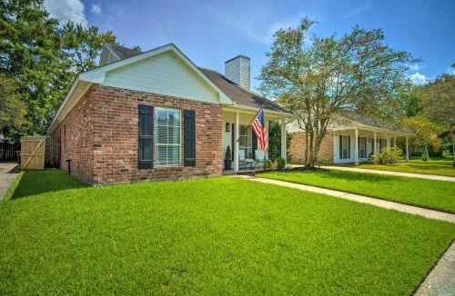 Highlands - Perkins House | Baton Rouge Game Day House w/Chic Yard Space
