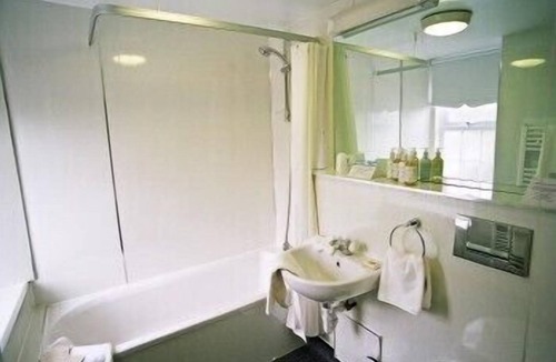 Wark Hotel | Battlesteads Hotel