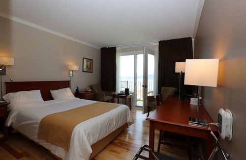La Baie Hotel | Battures Hotel Fjord Saguenay