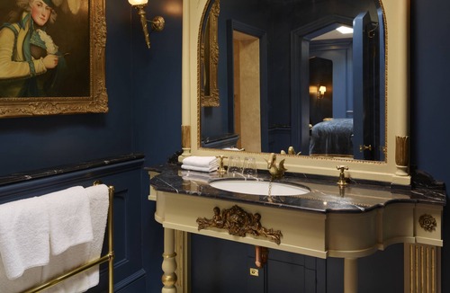 Spitalfields Hotel | Batty Langley's