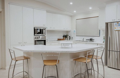 Penneshaw House | Baudin House