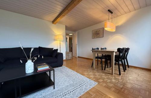 Bolligen Apartment | Bauernhaus mit Traumblick über Bern
