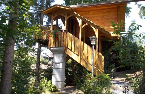 Fischach Ski Chalet | Baumhaus Wolfshöhle