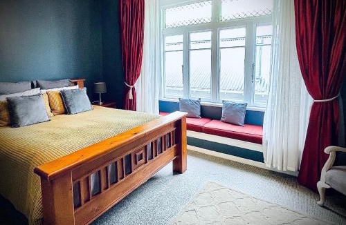 Mount Eden House | Bavaria Boutique Hotel