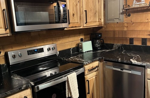 Sautee Nacoochee Cabin | Bavarian Hideaway 46