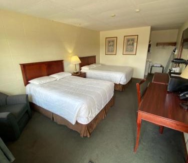 Bruce Mines Hotel | Bavarian Inn
