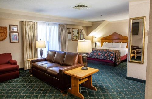 Frankenmuth Hotel | Bavarian Inn Lodge