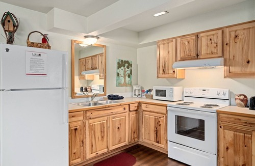 Leavenworth Condo | Bavarian Suites, #23 | 1 Bed, 1 Bath